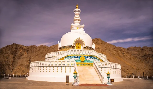 Shanti Stupa