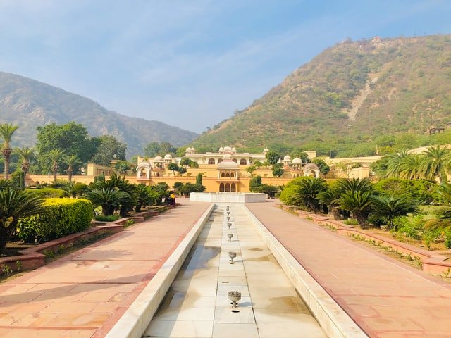 Sisodia Rani Ka Bagh, Best Places in Pink City