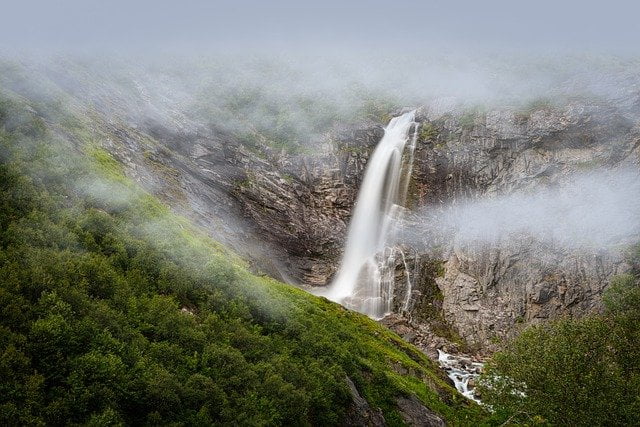 Attukad Waterfalls, Best Places in Munnar