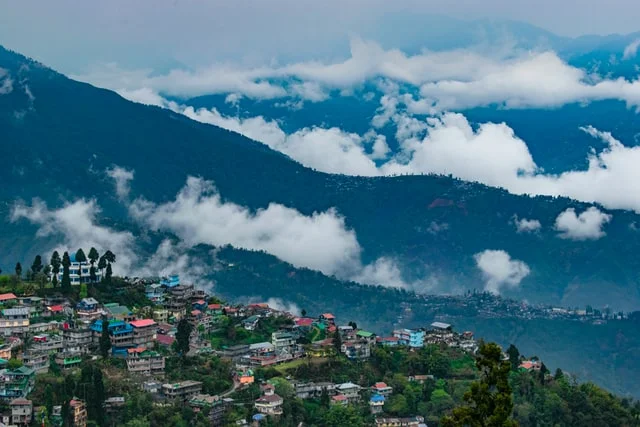 Darjeeling, Top Places to Visit During Valentine's Day