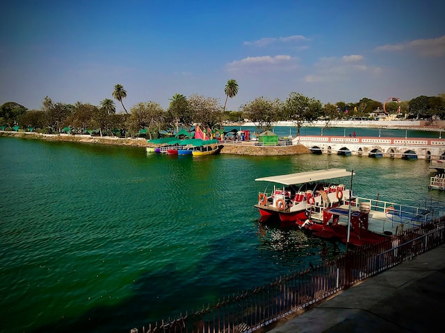 Kankaria Lake, One of the top places to visit in Ahmedabad